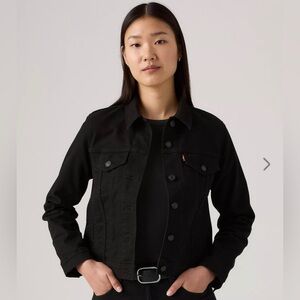 Levi’s Black Denim Jacket original trucker jacket women’s size medium